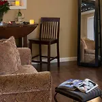 1825 Inn Bed And Breakfast